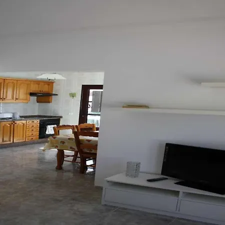 Villa Puerto Del Carmen Sleeps 4 Pool Wifi Puerto del Carmen (Lanzarote)
