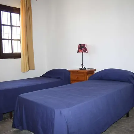 Puerto Del Carmen Sleeps 4 Pool Wifi